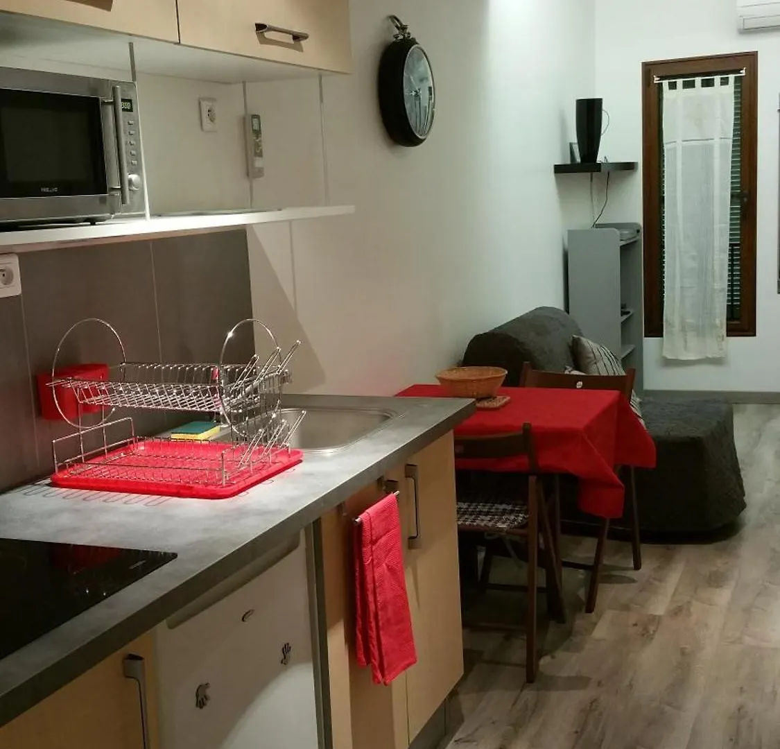 Joli Studio Climatise Proximite Ports Et Plages La Ciotat